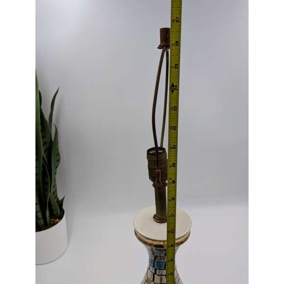 VTG Mid Century Mosaic Look Ceramic Table Lamp - Picture 8 of 8